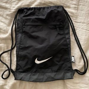 Nike drawstring bag